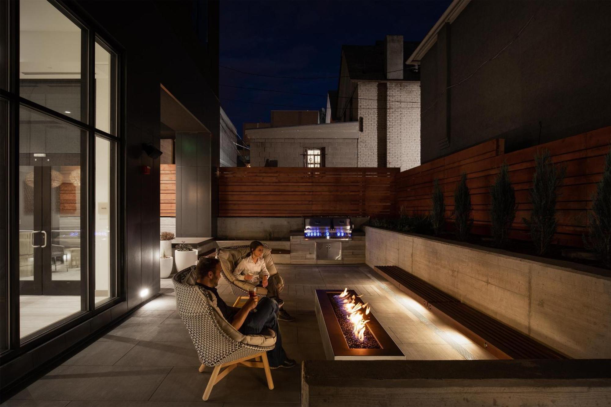 Element Denver Downtown East Exteriör bild